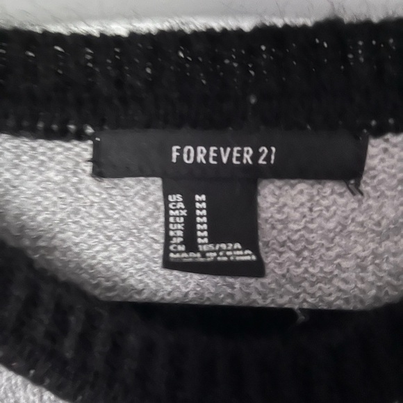 Oversized forever 21 sweater - Picture 2 of 2